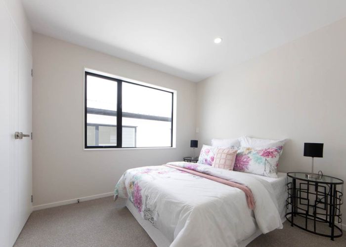  at 8 A,B,C,E, Butterworth Drive, Glendene, Waitakere City, Auckland