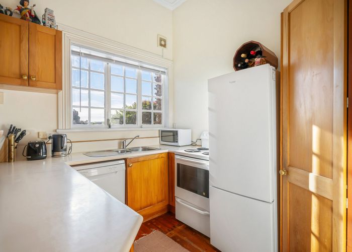  at 27 Wellpark Avenue, Grey Lynn, Auckland City, Auckland