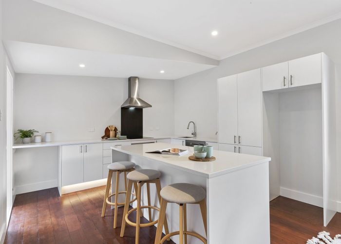  at 85 Farnham Street, Mornington, Wellington, Wellington