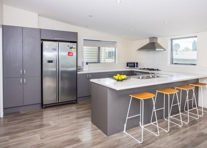  at 20B Kelvin Place, Hamilton East, Hamilton