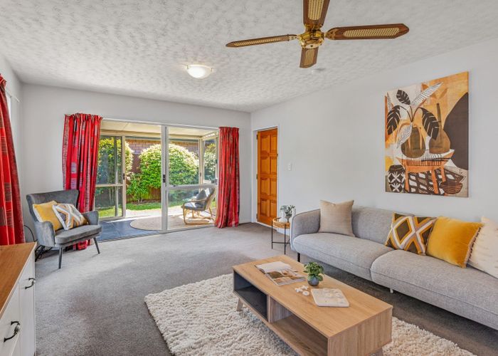  at 2/33 Wrights Road, Addington, Christchurch
