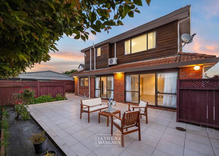  at 2/49 Marua Road, Ellerslie, Auckland City, Auckland