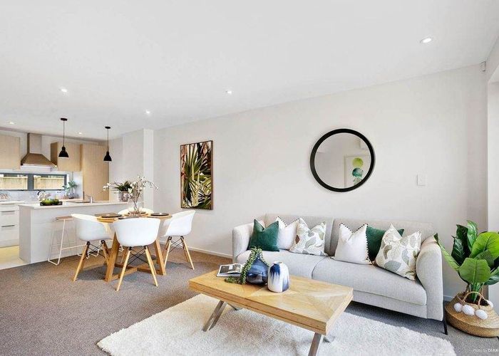  at 2/2b Walsall Street, Avondale, Auckland City, Auckland