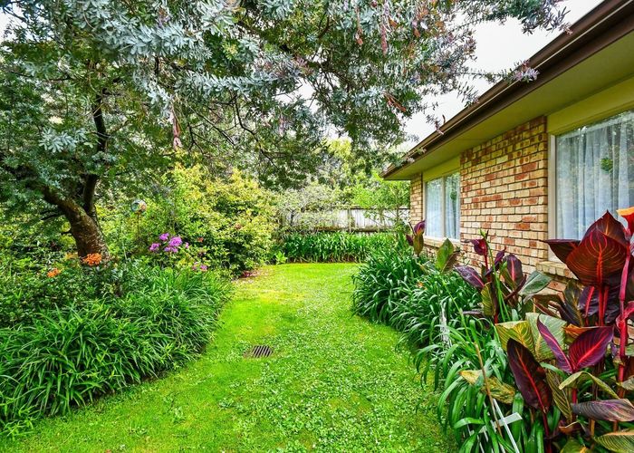  at 46 Blackwood Drive, Wattle Downs, Manukau City, Auckland