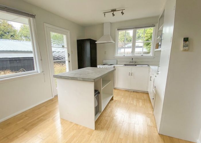  at 44 Dee Street, St. Albans, Christchurch City, Canterbury