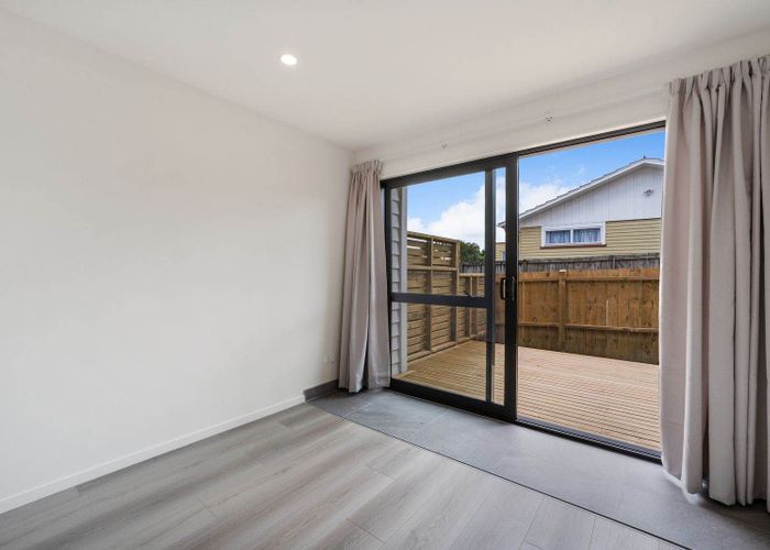  at 6B Waitaki Street, Henderson, Waitakere City, Auckland