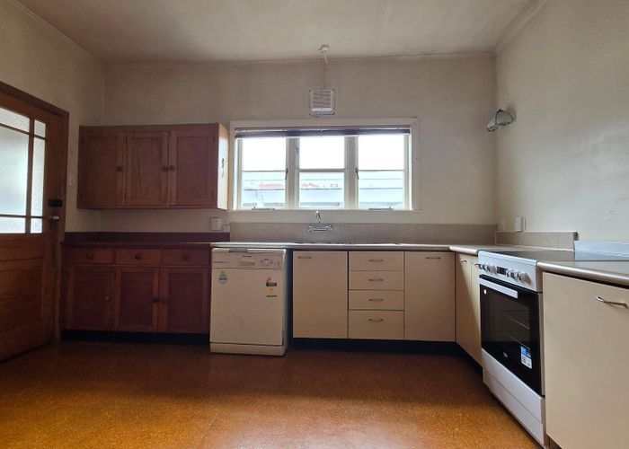  at 13 Mahoe Street, Lower Hutt, Lower Hutt, Wellington