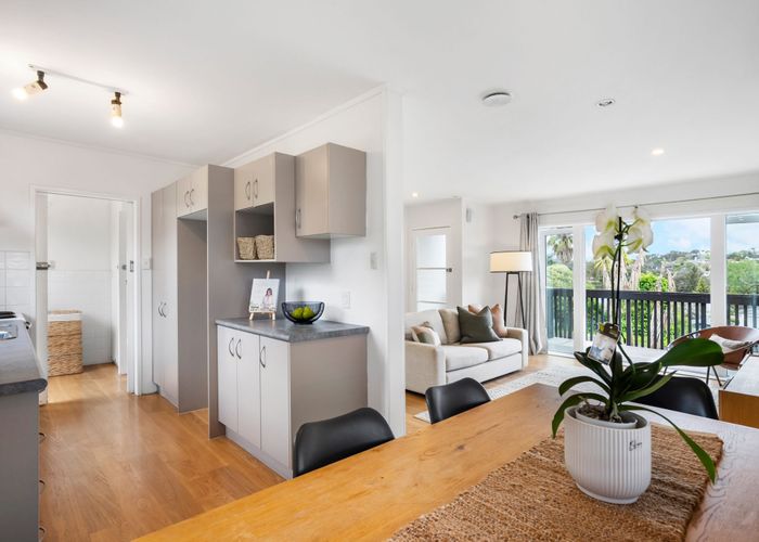  at 60 Lauderdale Road, Birkdale, North Shore City, Auckland