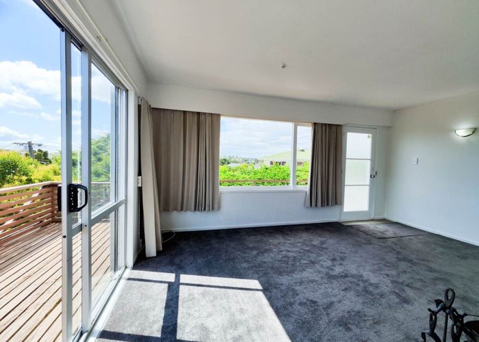  at 2/54 Nelson Street, Howick, Manukau City, Auckland