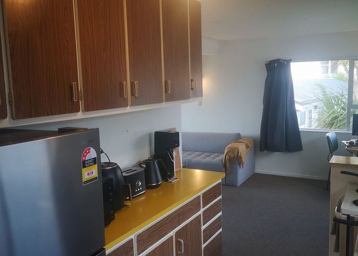  at 10B Middlesex Place, Northland, Wellington, Wellington