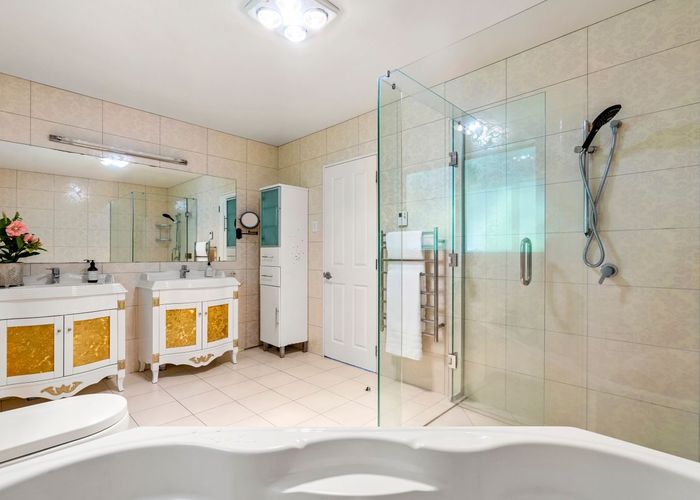  at 36A Hart Road, Hauraki, Auckland