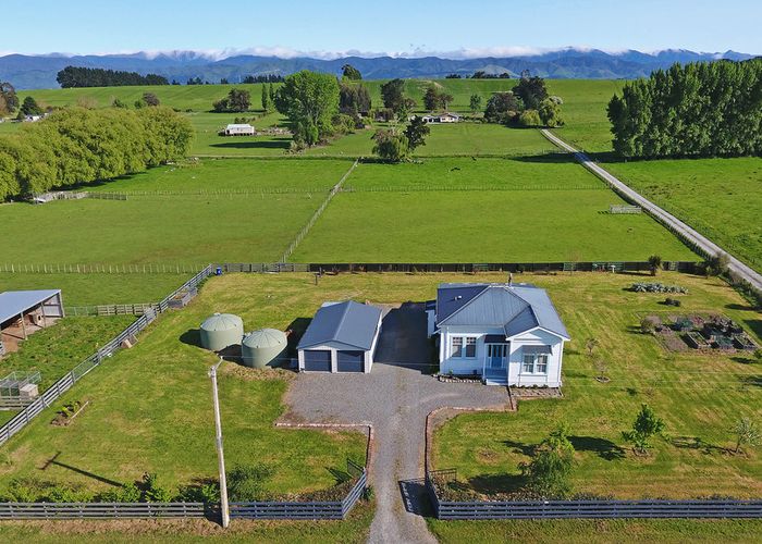  at 164 Waitangi Road, Waihakeke, Carterton