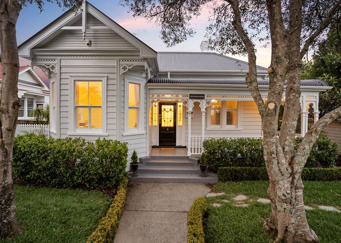 Free property data for 55 Western Springs Road, Morningside, Auckland