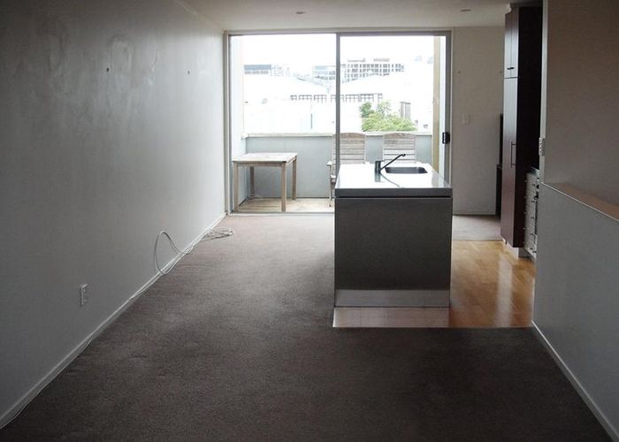  at 61/32 Edwin Street, Mount Eden, Auckland