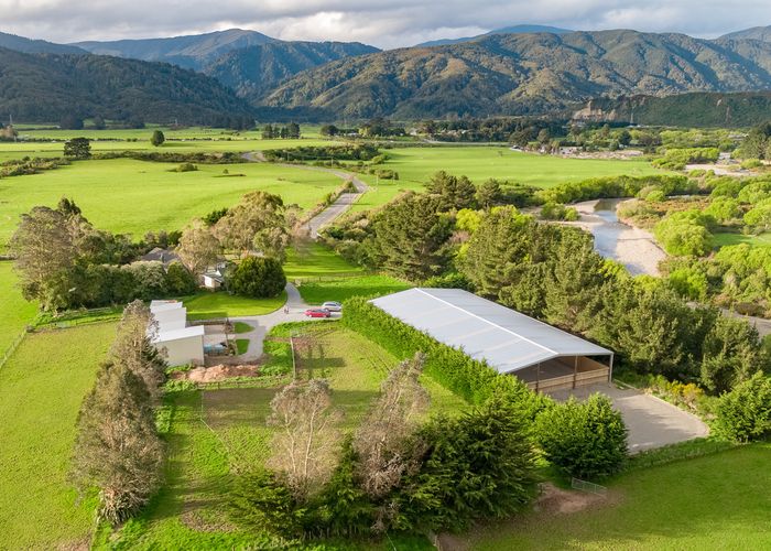  at 82 Gilbert Road, Kaitoke, Upper Hutt