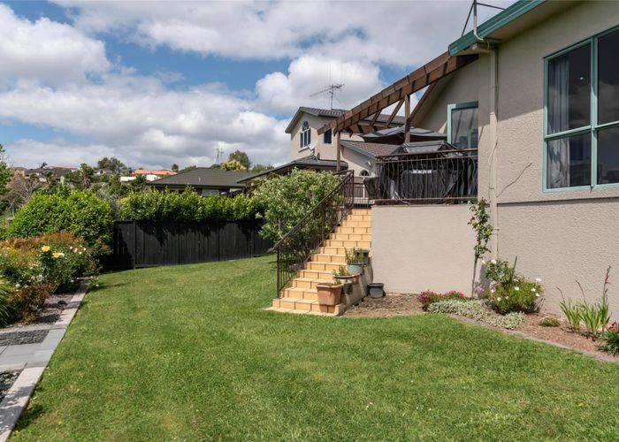 Free property data for 30 Greenfield Drive, Western Heights, Hamilton homes.co.nz