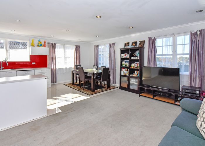  at 24 Catkin Crescent, Papatoetoe, Auckland