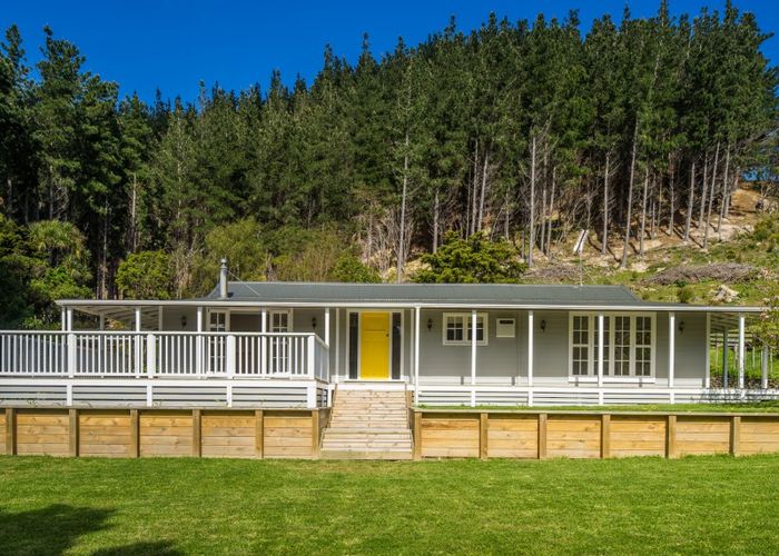  at 1365A Coast Road, WAINUIOMATA, Welington