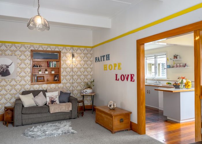  at 107 Pembroke Street, Carterton