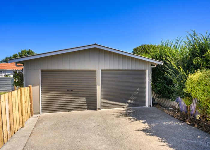  at 20 Moheke Avenue, Roslyn, Palmerston North, Manawatu / Whanganui