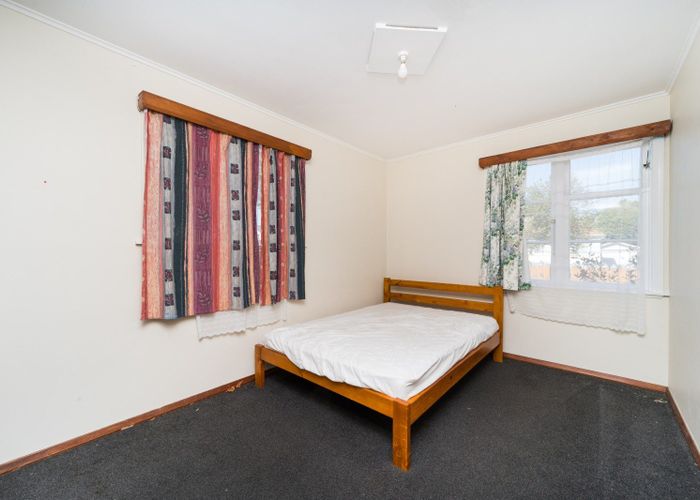  at 35 Rangiora Avenue, Roslyn, Palmerston North, Manawatu / Whanganui