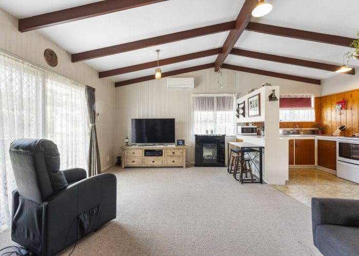  at 17B Treadwell Street, Springvale, Whanganui, Manawatu / Whanganui