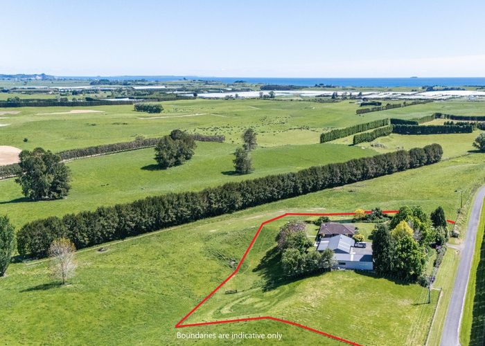  at 154 Ohinepanea Road, Pukehina, Western Bay Of Plenty, Bay Of Plenty