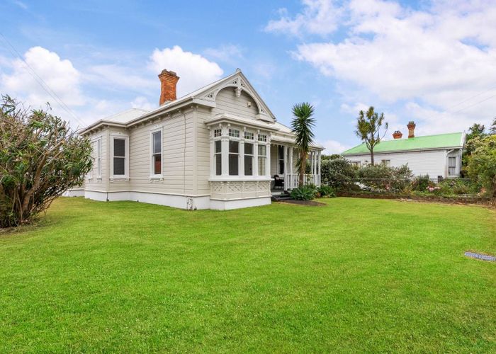  at 28 George Street, Mount Eden, Auckland City, Auckland