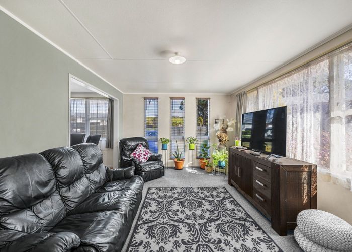  at 4 Jade Place, Pukehangi, Rotorua