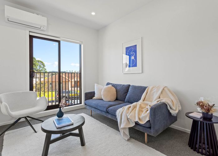  at 4/28 Westgate Drive, Westgate, Waitakere City, Auckland
