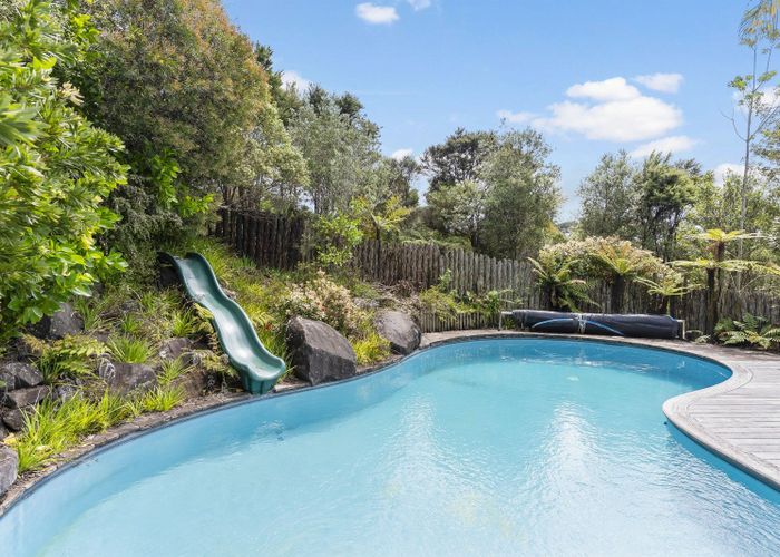  at 361i Paremoremo Road, Paremoremo, North Shore City, Auckland