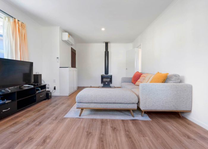  at 1/19 Sapphire Place, Bayview, Auckland