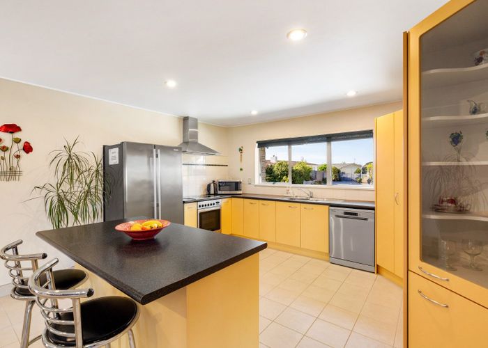 at 20 Roskilda Crescent, Taradale, Napier