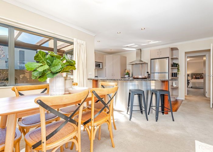 Free property data for 150 Park Road, West End, Palmerston North