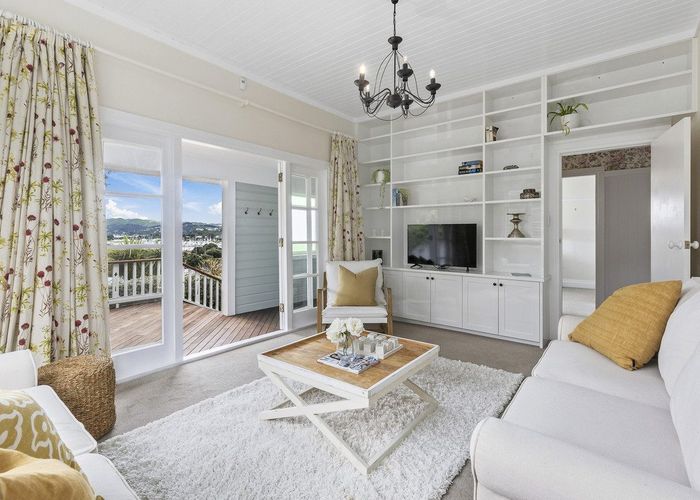  at 4A & 4B Whitianga View, Paremata, Porirua, Wellington