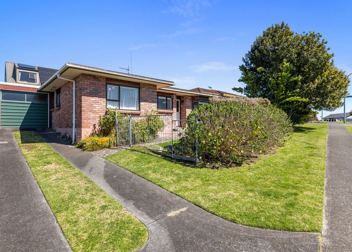  at 18A Esmeralda Street, Welcome Bay, Tauranga, Bay Of Plenty