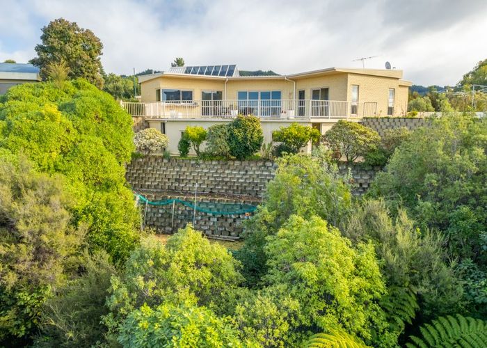  at 10 Bayview Heights, Kaiteriteri