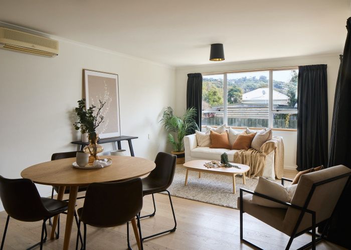  at 2/79 Wiggins Street, Sumner, Christchurch