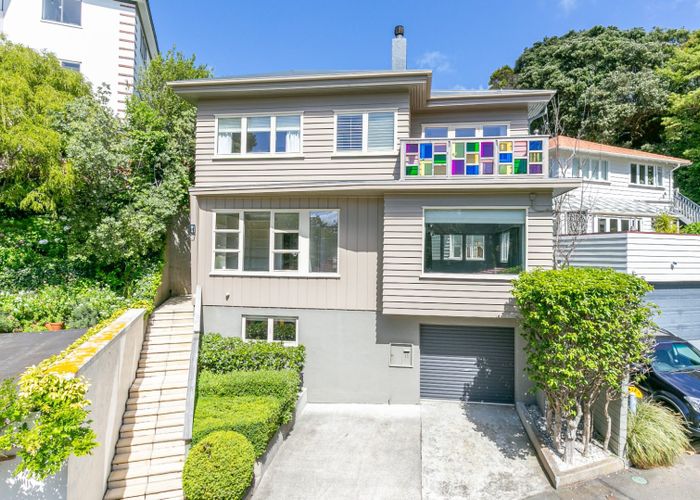  at 11 Easdale Street, Kelburn, Wellington