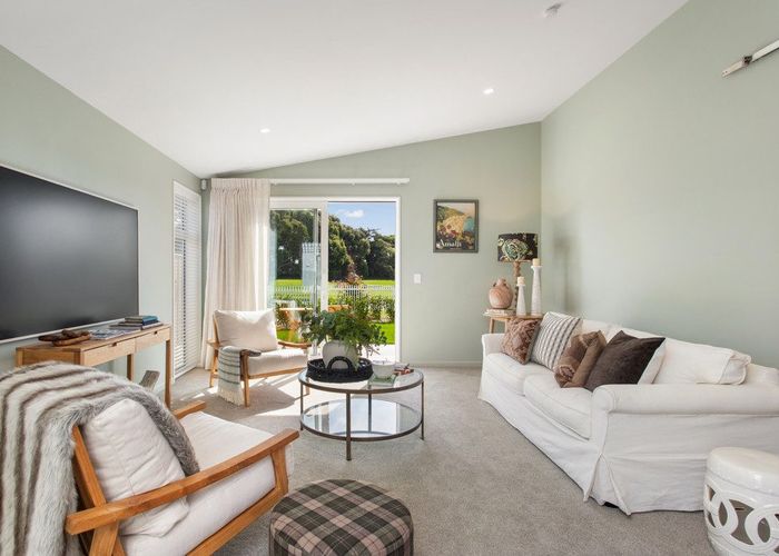  at 7 Emily Knowles Drive, Cashmere, Christchurch City, Canterbury