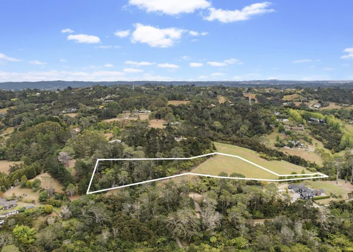  at 69 Collings Drive, Lucas Heights, North Shore City, Auckland