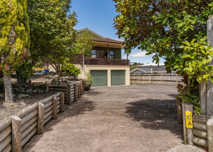  at 10A Millbrook Road, Henderson, Auckland