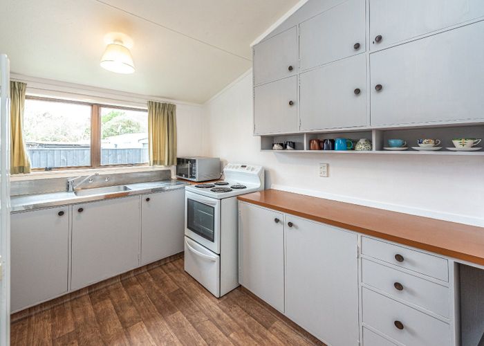  at 42 Wembley Place, Whanganui East, Whanganui