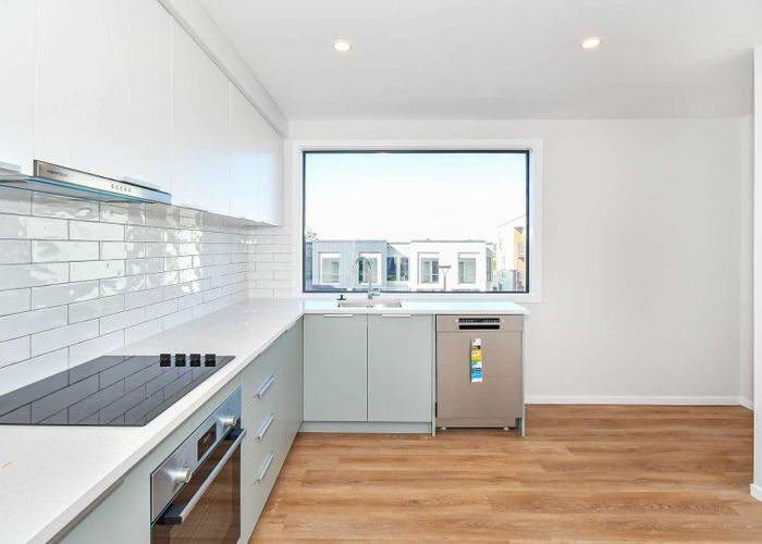  at 13 Pukakaho Lane, Papatoetoe, Manukau City, Auckland
