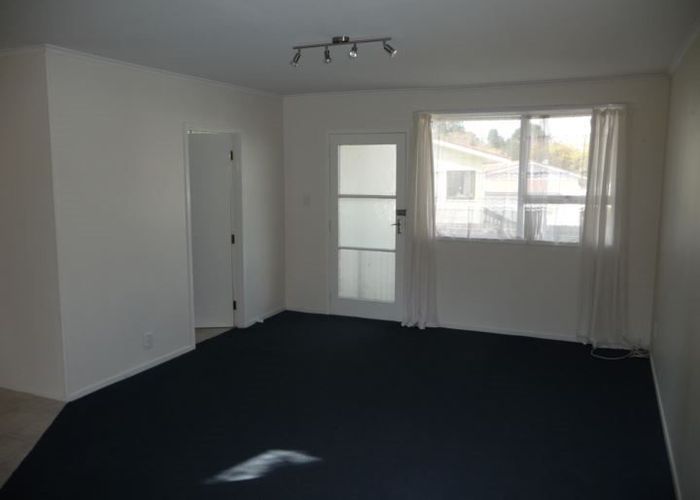 at 2/127 Aranui Rd, Mount Wellington, Auckland City, Auckland