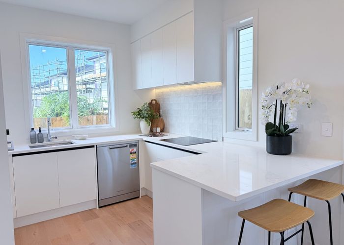  at 4B Towra Place, Botany Downs, Manukau City, Auckland