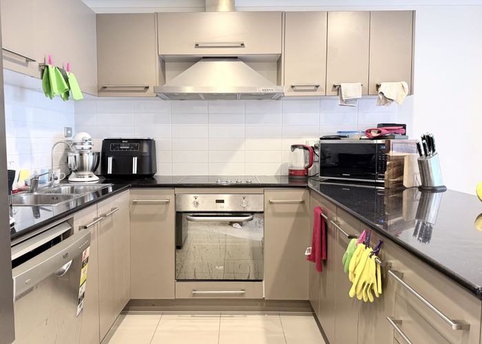  at K304/26 Remuera Road, Newmarket, Auckland City, Auckland