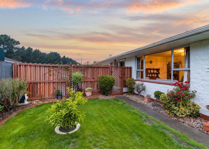  at 2/31 Mecca Place, Linwood, Christchurch