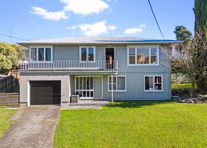  at 14 Tirimoana Road, Te Atatu South, Waitakere City, Auckland