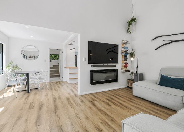  at 1/91 Balmain Road, Birkenhead, Auckland